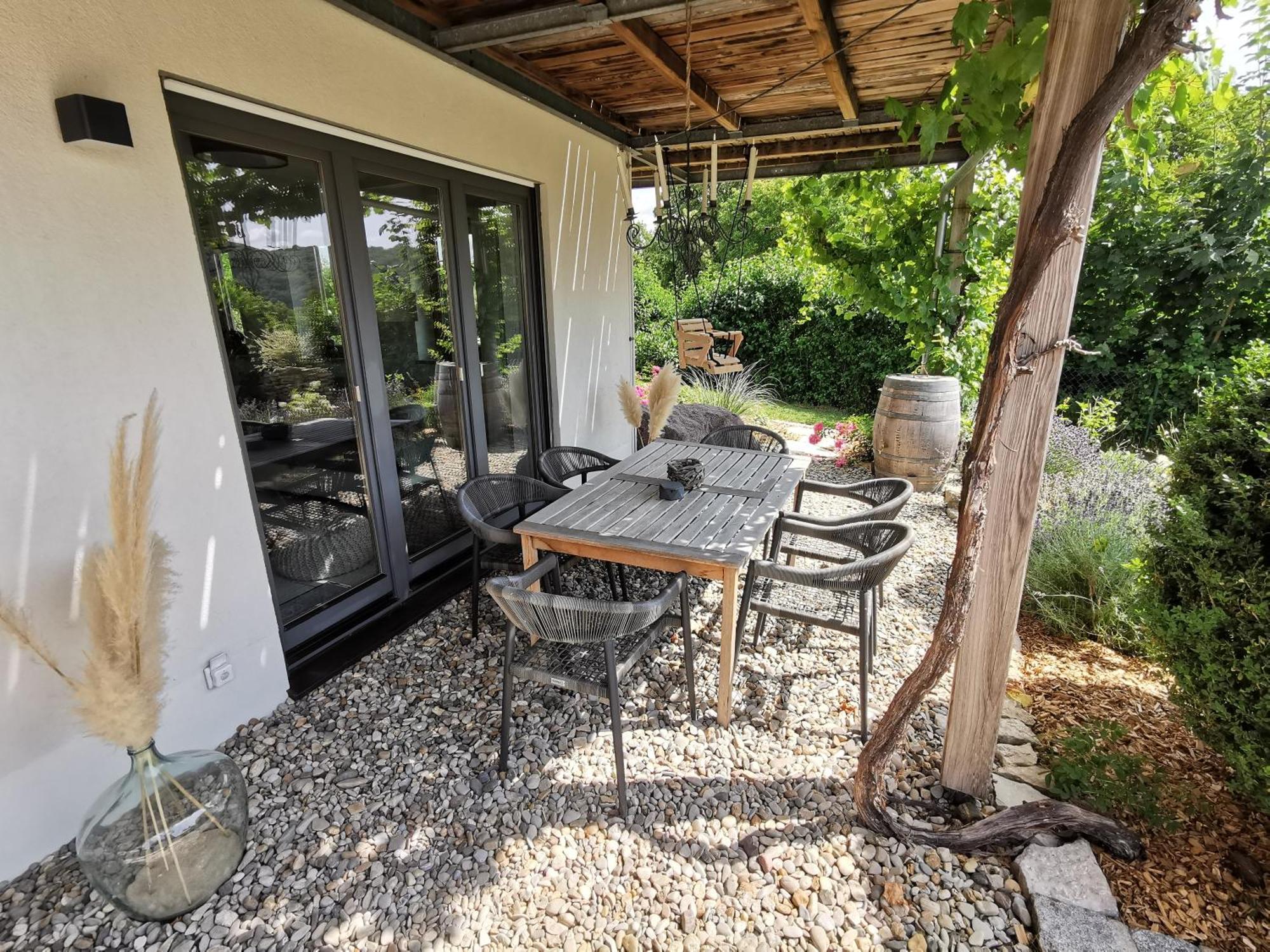 Apartment 137hideaway *